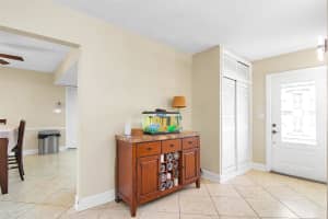 7830 NW 21st St, Sunrise, FL 33322 - MLS#F10516697