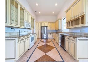 6874 Fabiano Cir, Boynton Beach, FL 33437 Sold 11/14/25