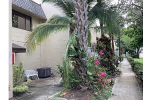 65 Deer Creek Rd 102-H, Deerfield Beach, FL 33442 - MLS#F10516727