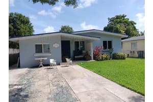 1935 Fletcher St, Hollywood, FL 33020 - MLS#F10516729