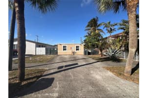 728 SW 6th St B, Dania Beach, FL 33004 - MLS#F10516752
