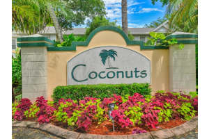 219 Mallory Ct 219, Weston