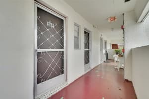 2950 NW 46th Ave 214A, Lauderdale Lakes, FL 33313 - MLS#F10516806