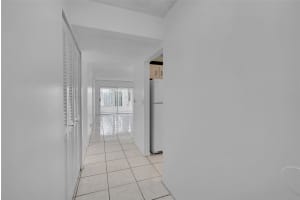 2950 NW 46th Ave 214A, Lauderdale Lakes, FL 33313 - MLS#F10516806