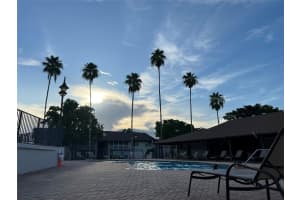 345 W Laurel Dr 3M, Margate, FL 33063 Sold 09/01/25