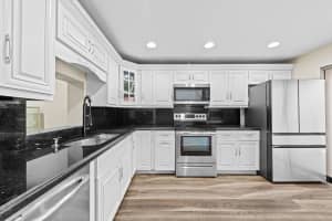 470 NW 70th Ave 406, Plantation, FL 33317 Sold 11/14/25