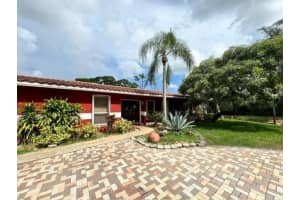 5800 Pinetree Road, Parkland, FL 33067 - MLS#F10516819