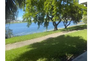 3413 NW 44th St 106, Lauderdale Lakes, FL 33309 Sold 10/20/25