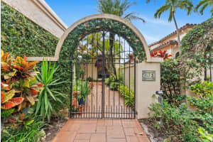 572 Deer Creek Via Genova, Deerfield Beach, FL 33442 - MLS#F10516853