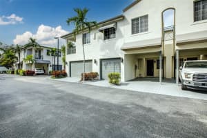 131 SE 7th Way 131, Pompano Beach, FL 33060 - MLS#F10516859