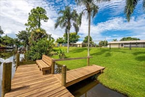 465 NE Midvale St, Port Saint Lucie, FL 34983 - MLS#F10516872