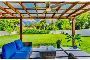 128 N Royal Pine Cir N, Royal Palm Beach, FL 33411 - MLS#F10516892