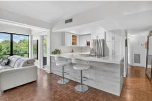 850 NE Spanish River Blvd 33, Boca Raton, FL 33431 - MLS#F10516896