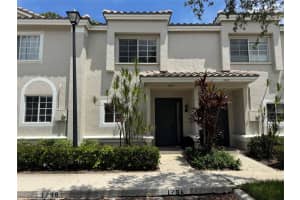 4844 Nw 58th Manor, Coconut Creek