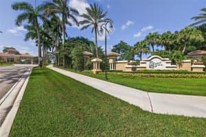 6306 SW 191st Ave, Fort Lauderdale, FL 33332 - MLS#F10516905