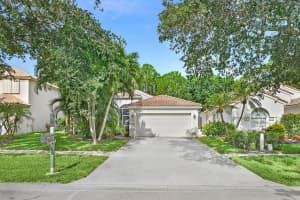 7151 SE Twin Oaks Cir, Stuart, FL 34997 Sold 09/23/25