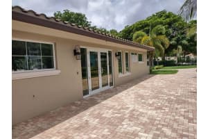 4200 Hillcrest Drive, Hollywood, FL 33021 - MLS#F10516921