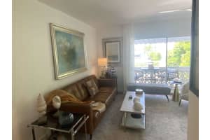 1021 Michigan Ave 7, Miami Beach, FL 33139 Sold 10/21/25