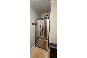 1050 SE 15th St 204, Fort Lauderdale, FL 33316 - MLS#F10516963