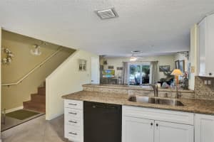 2563 NE 15th St 2563, Pompano Beach, FL 33062 - MLS#F10517014