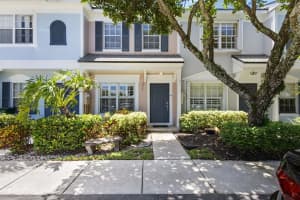 3275 Festival Dr, Pompano Beach, FL 33063 Sold 10/10/25