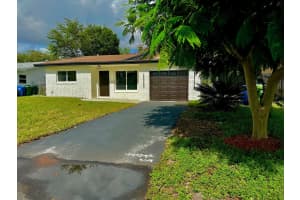 6811 NW 32nd Ave, Fort Lauderdale, FL 33309 - MLS#F10517032