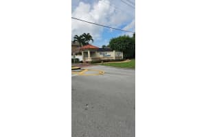 1001 Sw 115 Ave, Pembroke Pines