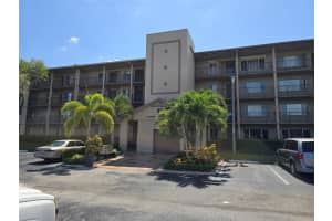 1200 Sw 137th Ave 312e, Pembroke Pines