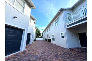 303 22 Street, Fort Lauderdale, FL 33316 - MLS#F10517070