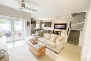 303 22 Street, Fort Lauderdale, FL 33316 - MLS#F10517070