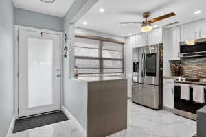 3302 Aruba Way B4, Coconut Creek, FL 33066 - MLS#F10517089