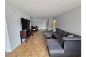 210 174th St L18, Sunny Isles Beach, FL 33160 - MLS#F10517097