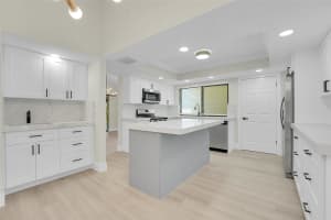 11457 Shady Oaks Ln ., North Palm Beach