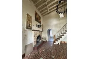 911 Mcintosh St, West Palm Beach, FL 33405 Sold 10/03/25