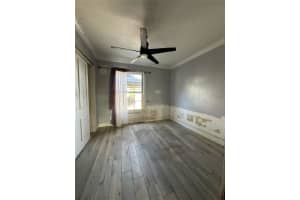 911 Mcintosh St, West Palm Beach, FL 33405 Sold 10/03/25