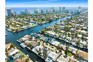 3061 Ne 42nd St, Fort Lauderdale