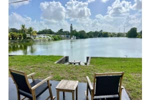 5800 N Farragut Dr, Hollywood, FL 33021 - MLS#F10517123