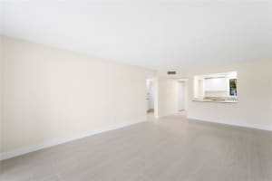 9355 SW 8th Street 110, Boca Raton, FL 33428 - MLS#F10517133
