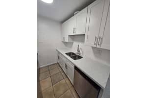 2719 NW 39th Ter 204, Lauderdale Lakes, FL 33311 - MLS#F10517141