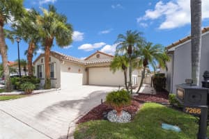 7266 Whitfield Ave, Boynton Beach, FL 33437 Sold 10/06/25