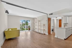 8950 Ne 8th Ave 314, Miami