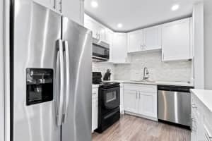 4990 E Sabal Palm Blvd 306, Tamarac, FL 33319 - MLS#F10517176