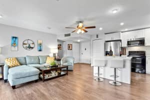 4990 E Sabal Palm Blvd 306, Tamarac, FL 33319 - MLS#F10517176