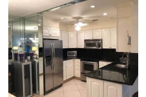 6435 Bay Club Dr 2, Fort Lauderdale, FL 33308 - MLS#F10517179