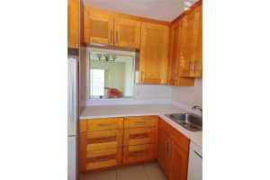 7500 NW 5th Place 201, Margate, FL 33063 - MLS#F10517190