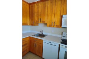 7500 NW 5th Place 201, Margate, FL 33063 - MLS#F10517190