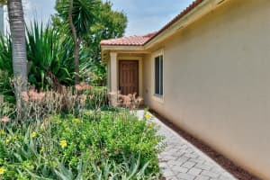 5563 55th Terrace, Vero Beach, FL 32967 - MLS#F10517205