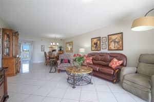 3910 Inverrary Blvd 807-B, Lauderhill, FL 33319 Sold 09/30/25