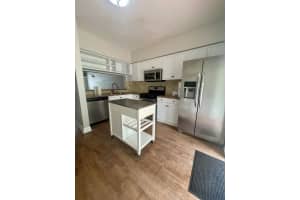8021 Sanibel Dr 8021, Tamarac, FL 33321 Sold 09/17/25