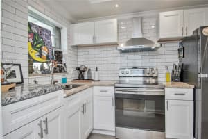 1638 Embassy Dr 308, West Palm Beach, FL 33401 Sold 12/29/25